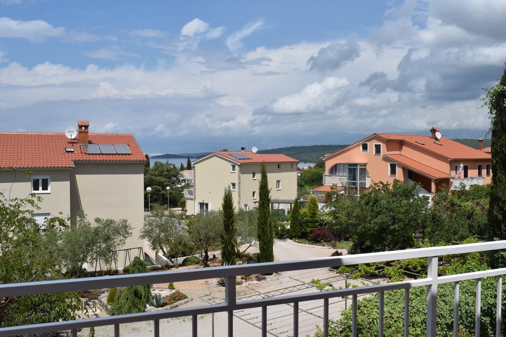 Apartments Green Oasis Малинська Екстер'єр фото