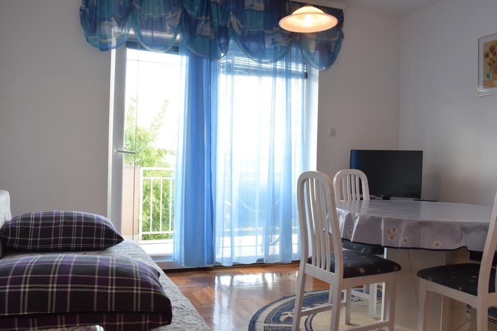Apartments Green Oasis Малинська Екстер'єр фото