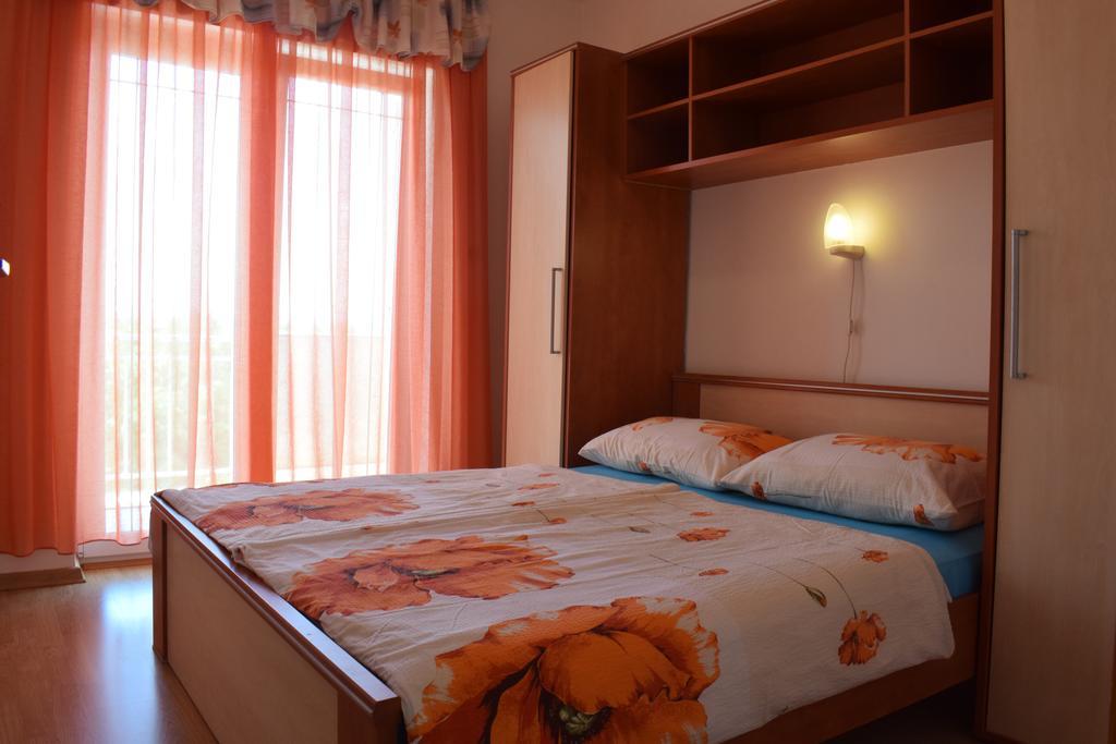Apartments Green Oasis Малинська Екстер'єр фото